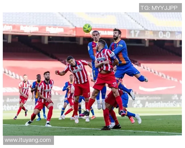 西甲激战：那不勒斯大胜多特蒙德红牌事件引发全场热议