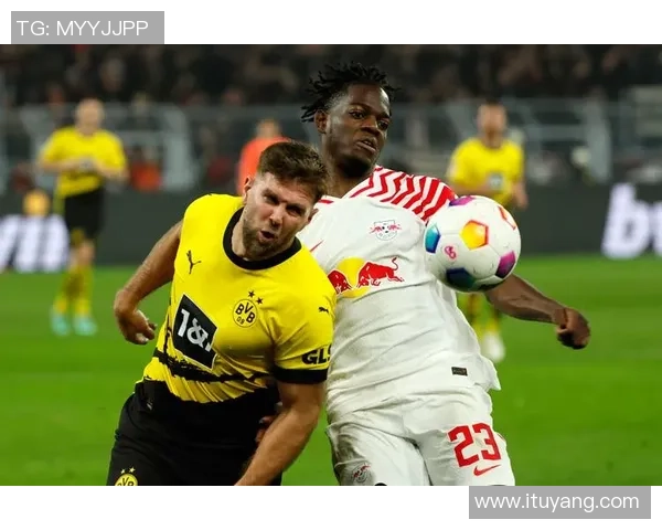 意甲赛场惊现冷门莱比锡与多特蒙德激战成平局帽子戏法引发全场狂欢