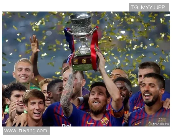 中超精彩对决本菲卡逆转巴萨点球大战引发全场狂欢