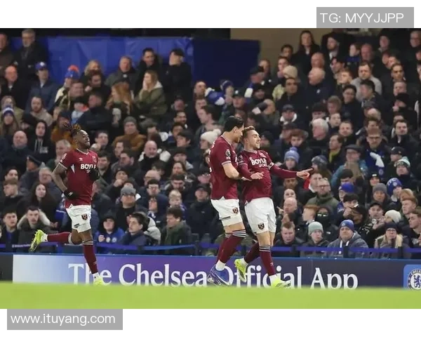 意甲激战切尔西逆转多特蒙德补时绝杀引全场狂欢 意甲激战切尔西逆转多特蒙德补时绝杀引全场狂欢