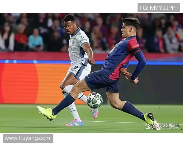 中超激战：尤文图斯狂胜利物浦六比二乌龙球瞬间引发全场沸腾