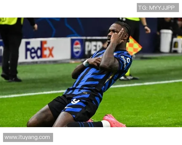 英超精彩对决那不勒斯与国米激战成平局引发全场热议