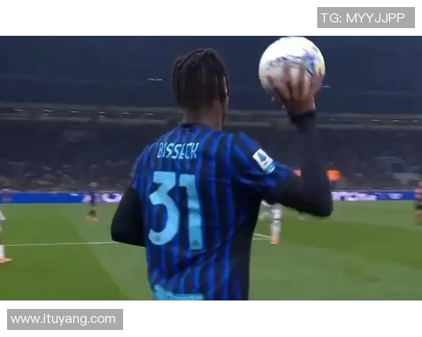 足总杯精彩对决国米与尤文图斯战成平局补时进球引发全场狂欢