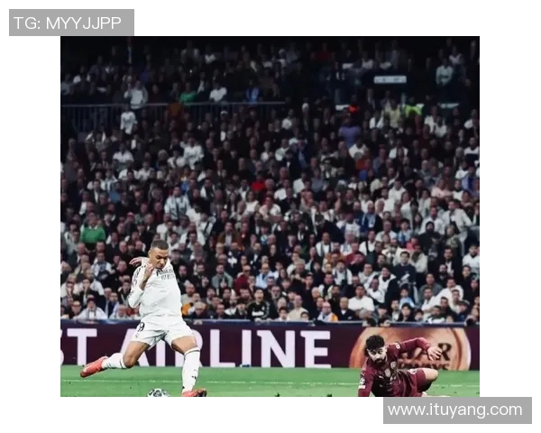 意甲激战:利物浦狂胜皇马五球大捷引发全场狂欢点评 意甲激战:利物浦狂胜皇马五球大捷引发全场狂欢点评