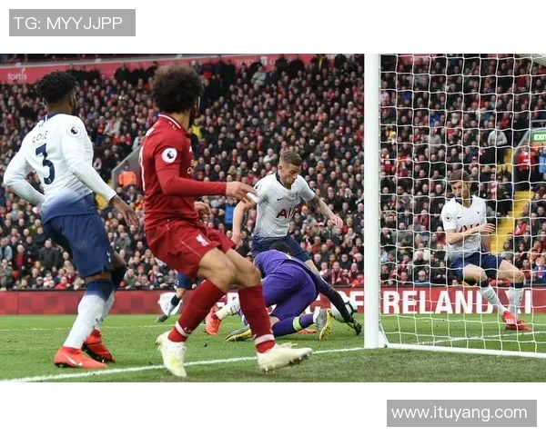 英超激战莱比锡大胜里昂乌龙球成比赛转折点战术解析 英超激战莱比锡大胜里昂乌龙球成比赛转折点战术解析