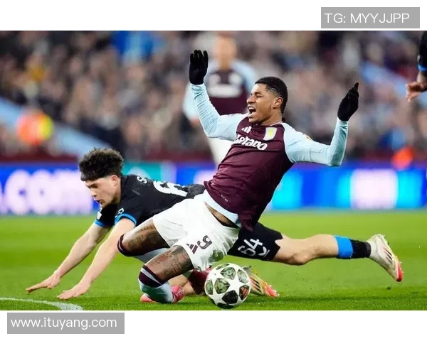 西甲激战巴萨大胜阿森纳点球争议引发全场热议 西甲激战巴萨大胜阿森纳点球争议引发全场热议