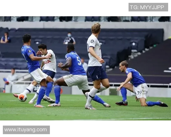 中超精彩对决热刺险胜那不勒斯乌龙球成比赛转折点分析